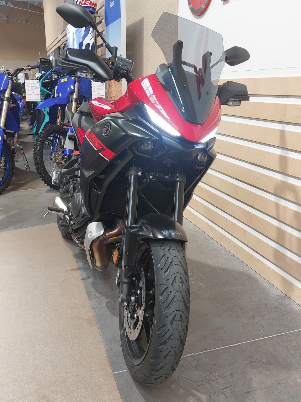 YAMAHA TRACER 7 35KW 4