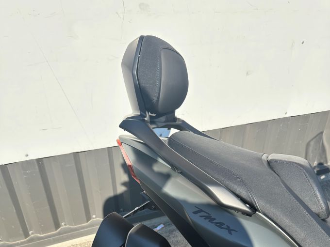 YAMAHA XP T-MAX 560 4