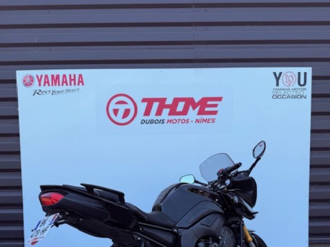 YAMAHA FZ8 S 4