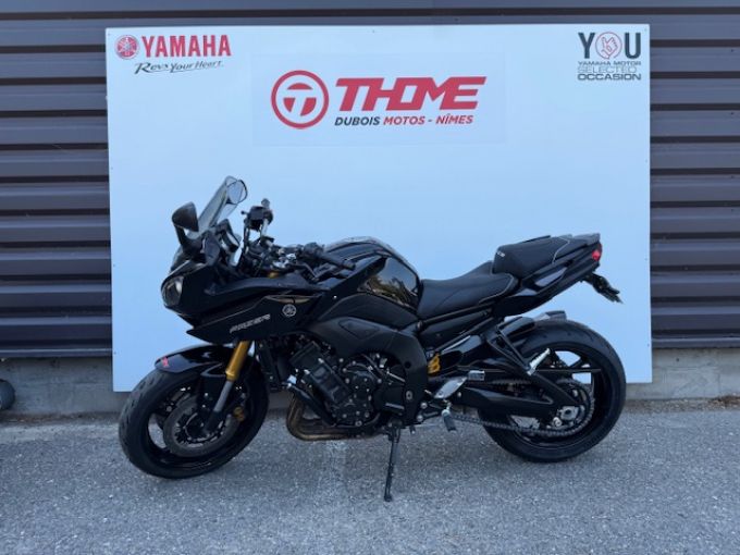 YAMAHA FZ8 S 4