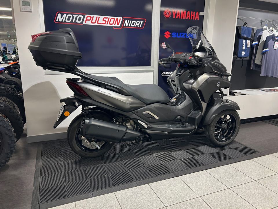 YAMAHA TRICITY 300 4