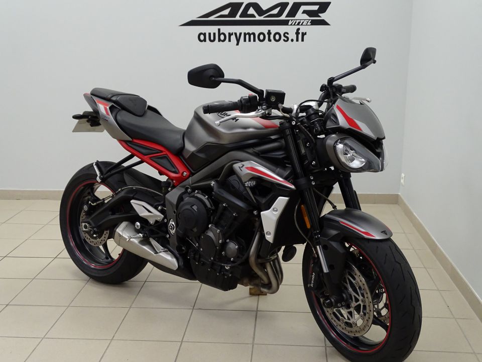 TRIUMPH STREET TRIPLE 765 R 4