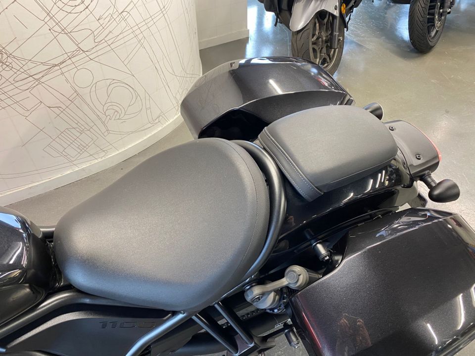 HONDA CMX 1100 REBEL 4