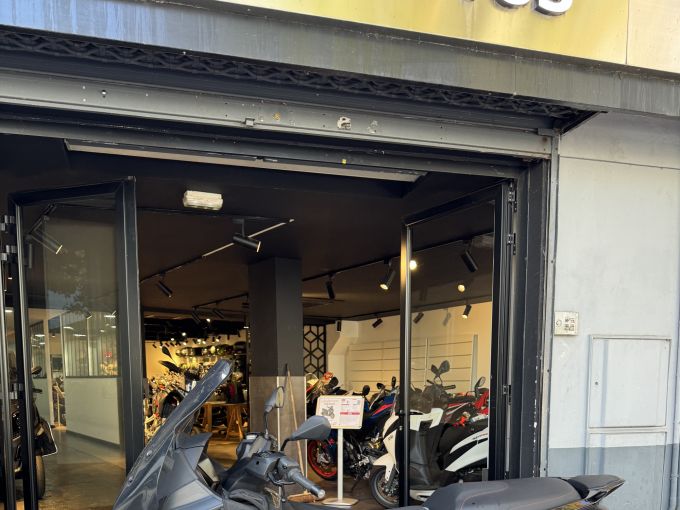 PIAGGIO MP3 400 HPE SPORT ABS ASR 4