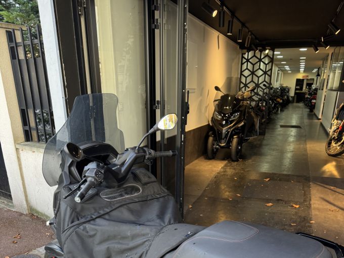 PIAGGIO MP3 400 HPE SPORT ABS ASR 4