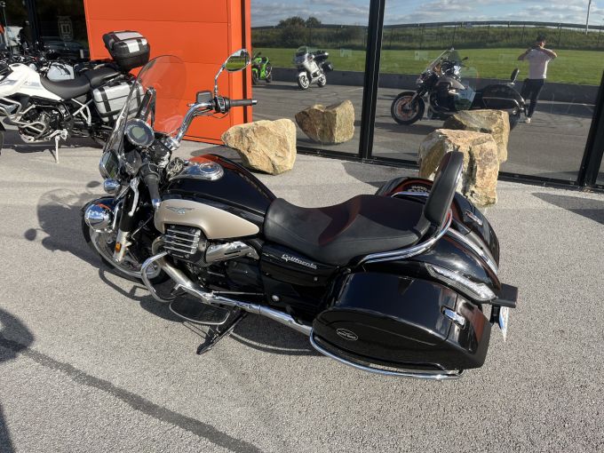 MOTO GUZZI CALIFORNIA 4