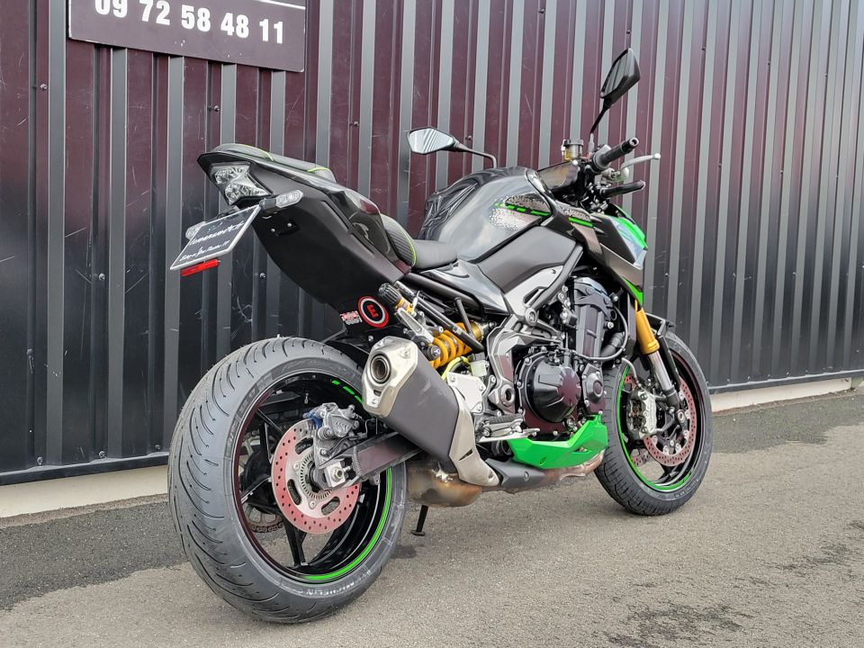 KAWASAKI Z900 SE 4