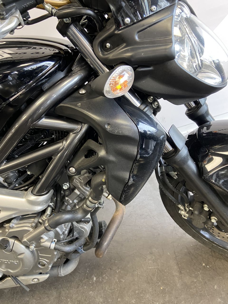 SUZUKI GLADIUS 650 ABS 4