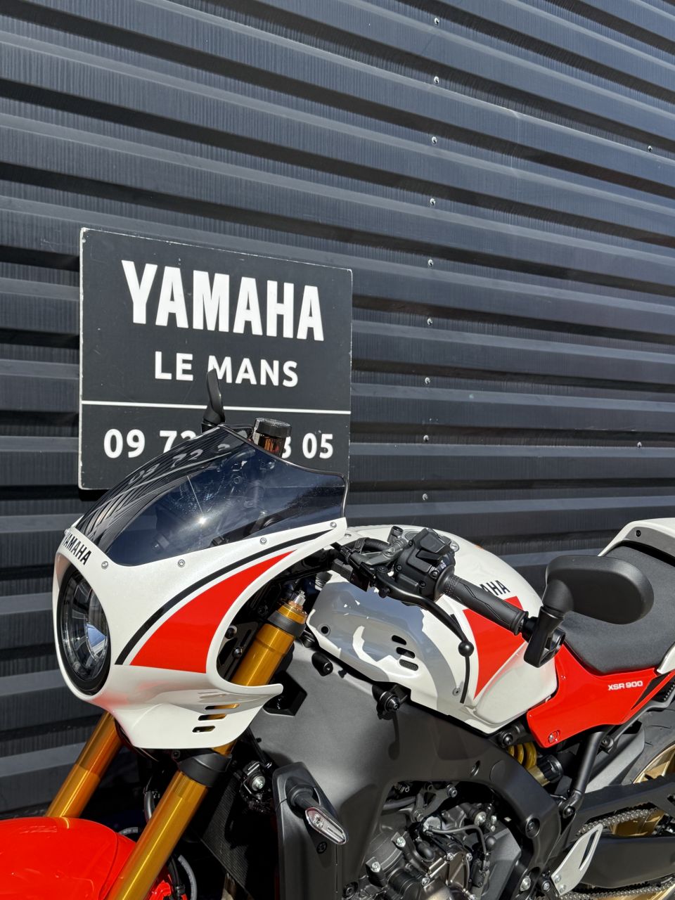 YAMAHA XSR 900 4