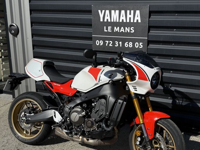 YAMAHA XSR 900 4