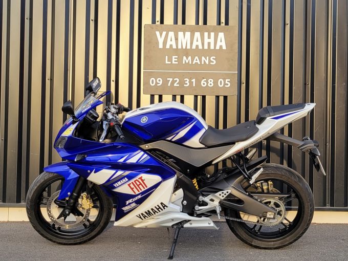 YAMAHA YZF-R 125 4