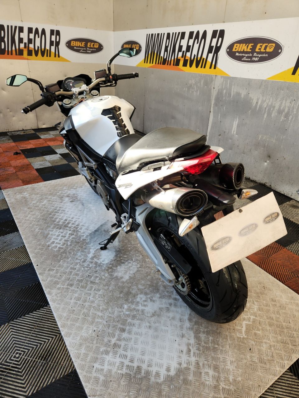 APRILIA SHIVER 750 4