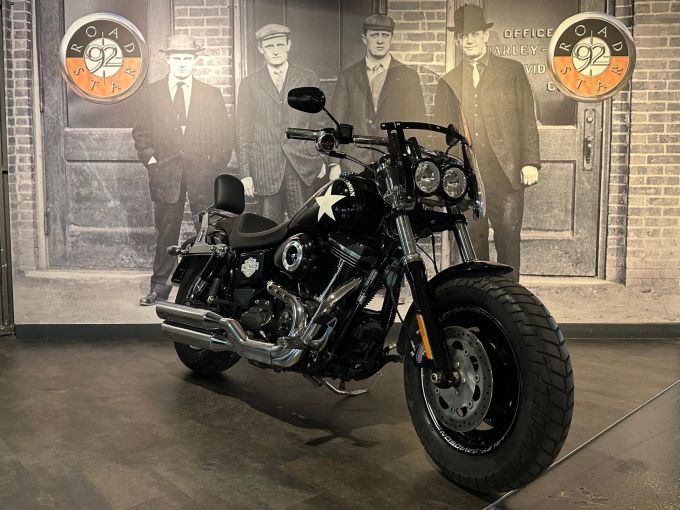 HARLEY-DAVIDSON DYNA FAT BOB 1690 4