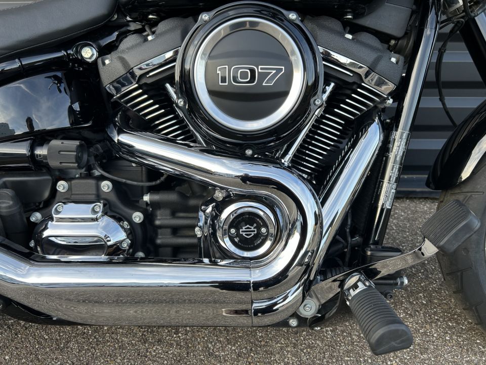 HARLEY-DAVIDSON SOFTAIL SPORT GLIDE 1745 4