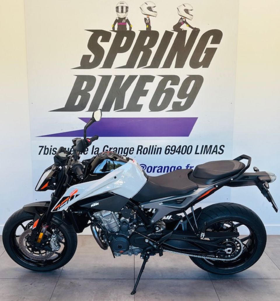 KTM 790 DUKE 4