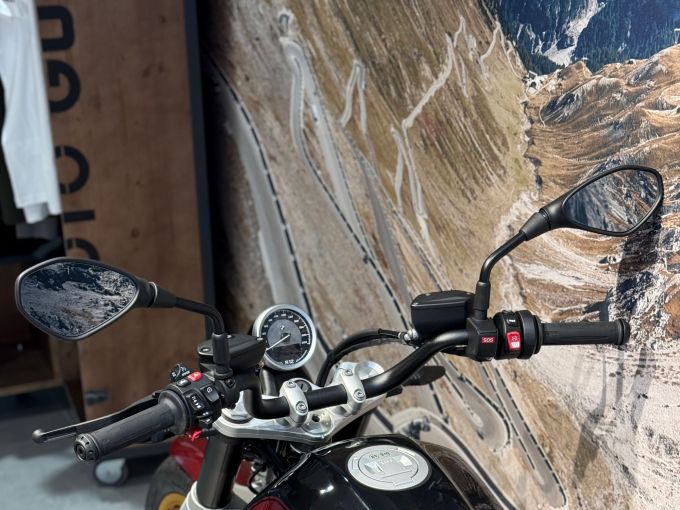 BMW R1200R 4