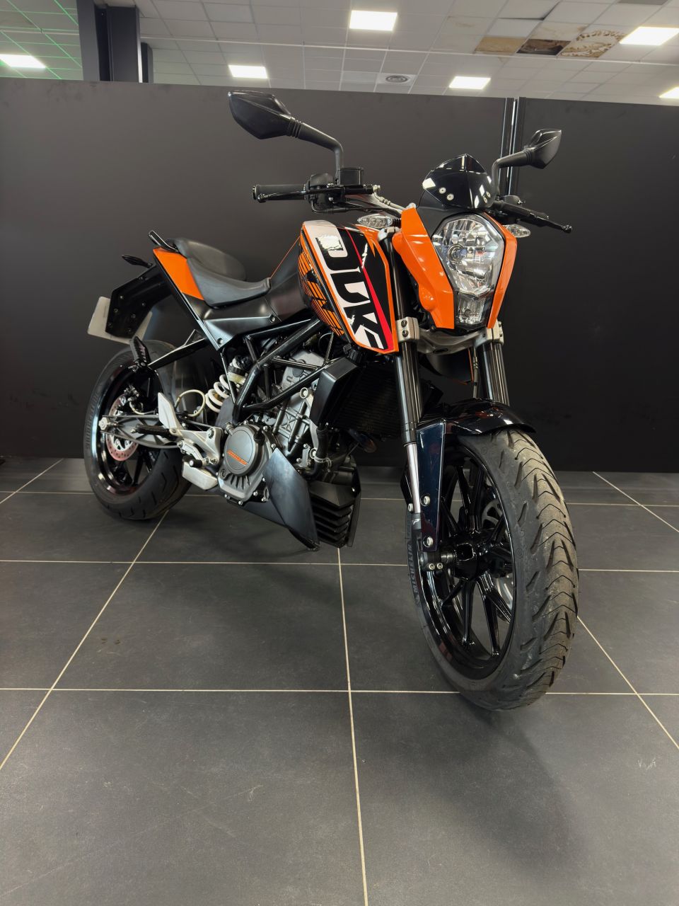 KTM 125 DUKE 4