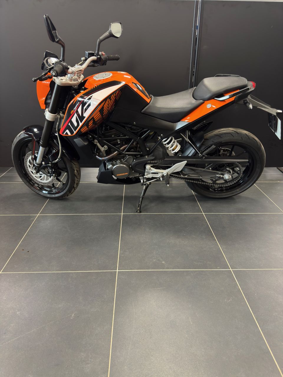 KTM 125 DUKE 4