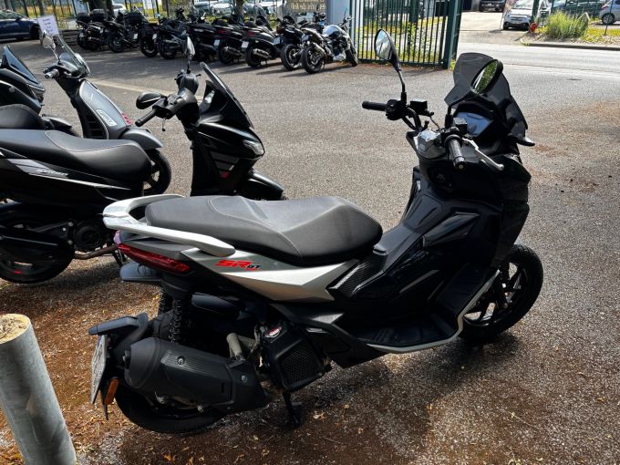 APRILIA SR 125 GT 4