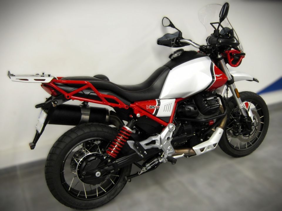 MOTO GUZZI V85 TT 850 4