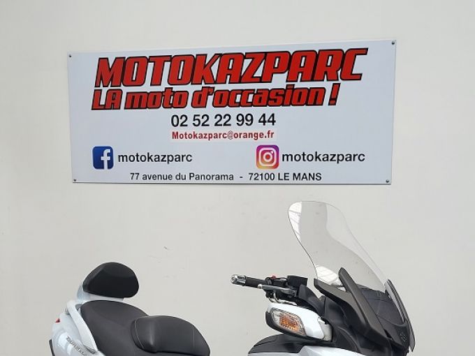 SUZUKI BURGMAN 650 4