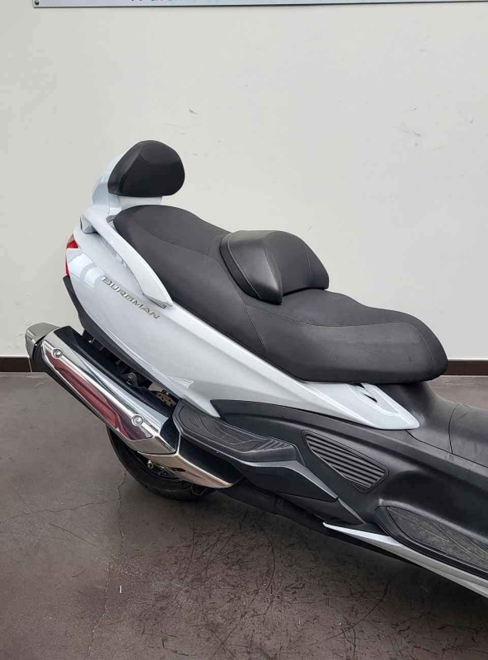 SUZUKI BURGMAN 650 4