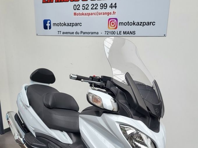 SUZUKI BURGMAN 650 4