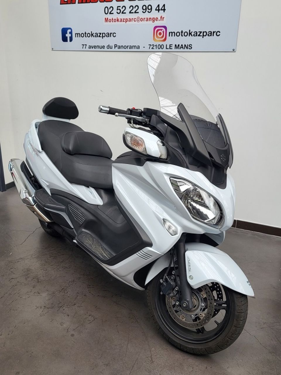 SUZUKI BURGMAN 650 4