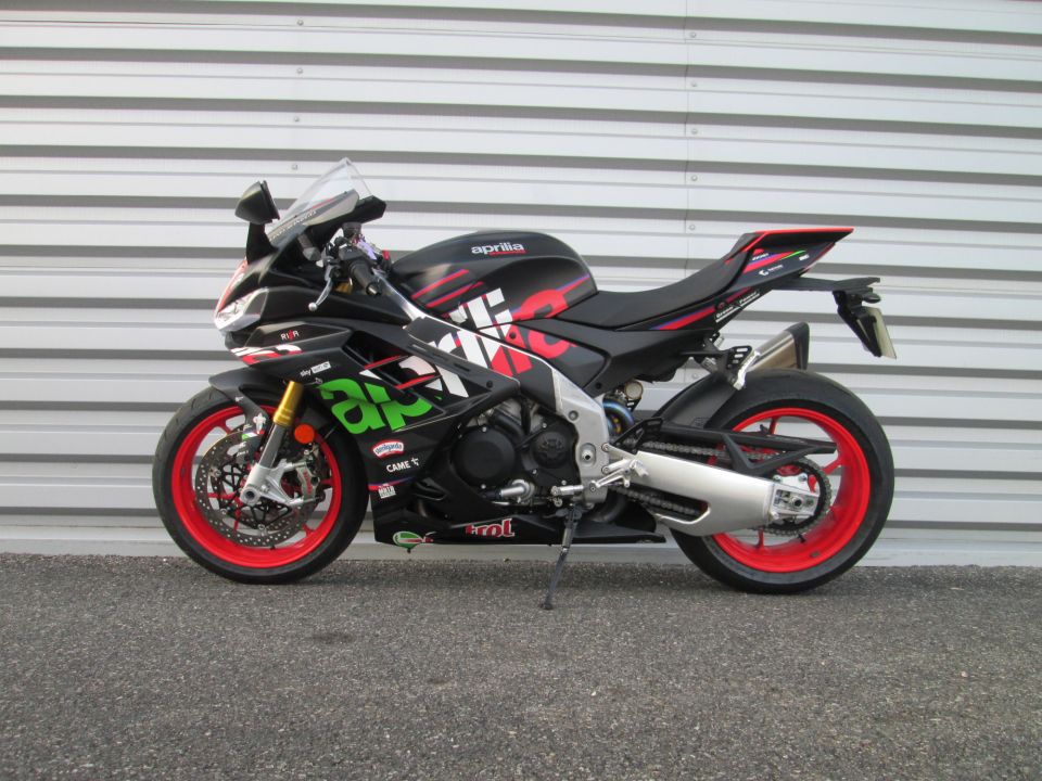 APRILIA RSV4 1100 RR 4