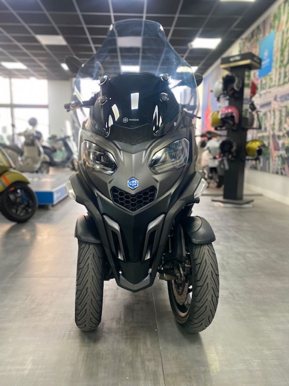 PIAGGIO MP3 530 HPE EXCLUSIVE 4