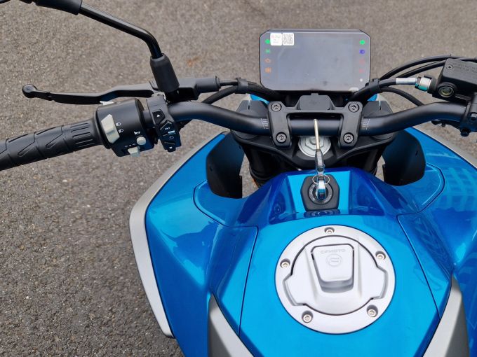 CF MOTO 125 NK 4