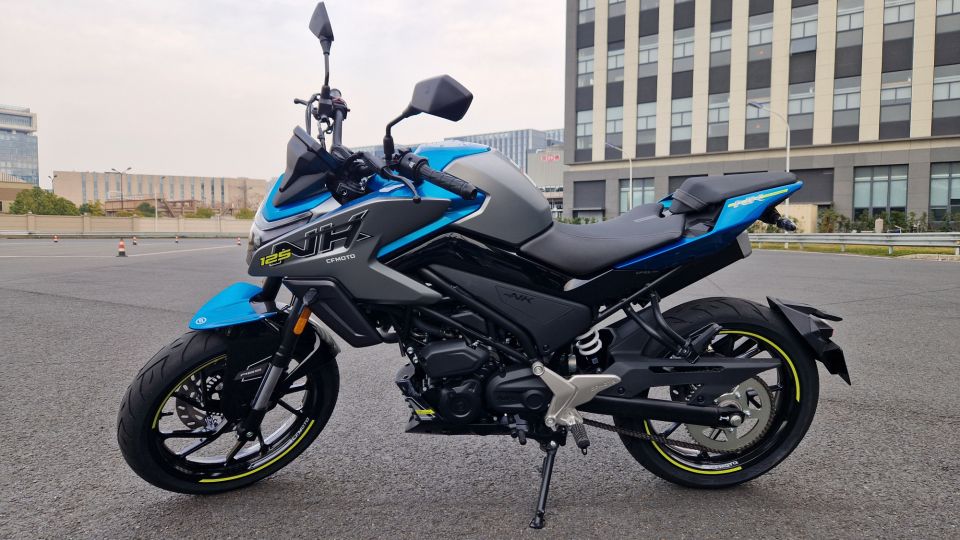 CF MOTO 125 NK 4