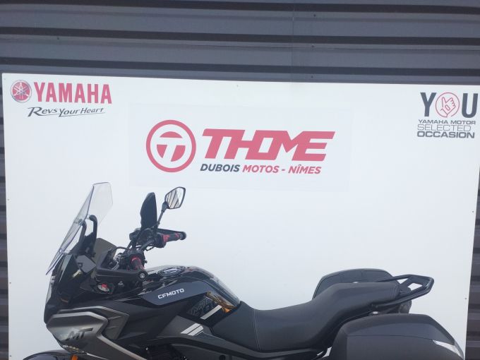 CF MOTO MT 700 4