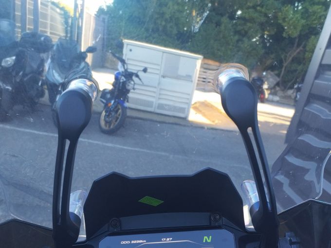 CF MOTO MT 700 4
