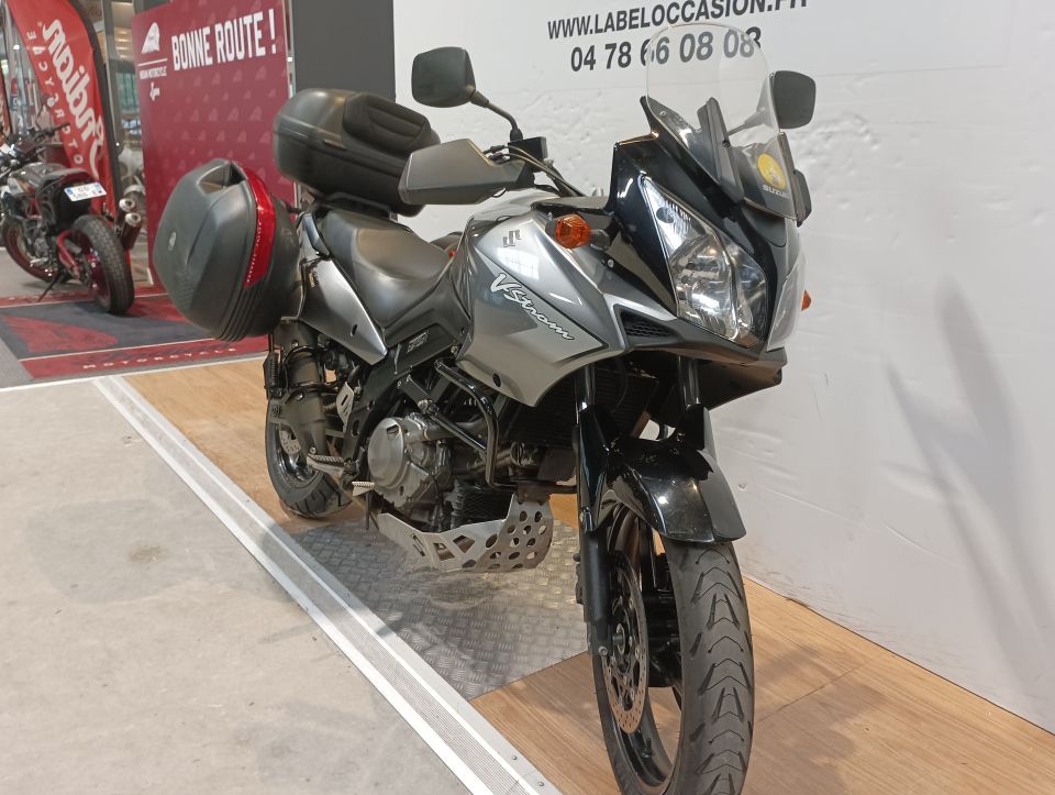 SUZUKI DL 650 V-STROM 4