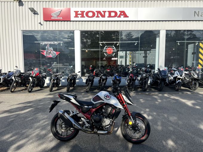 HONDA CB 600 HORNET 4