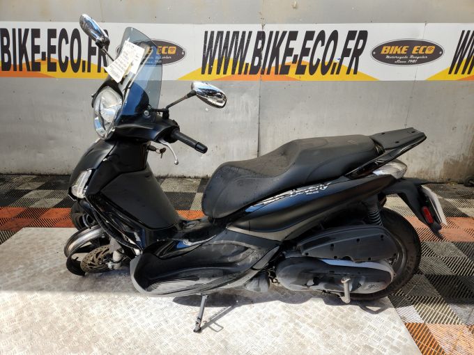 PIAGGIO 125 XQ1 4