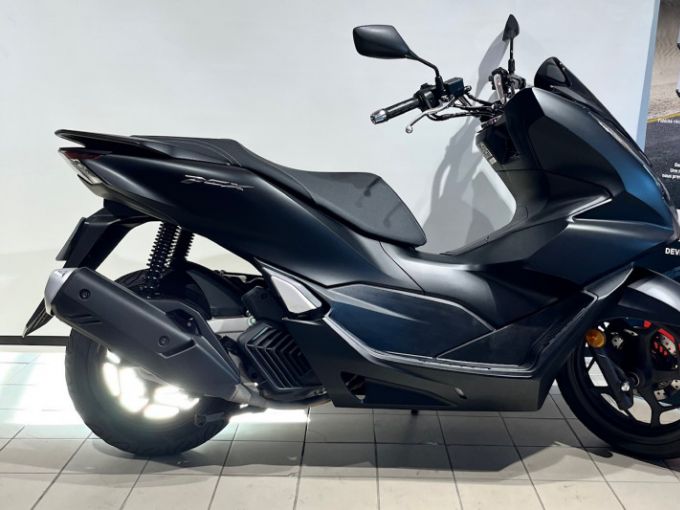HONDA PCX 125 4