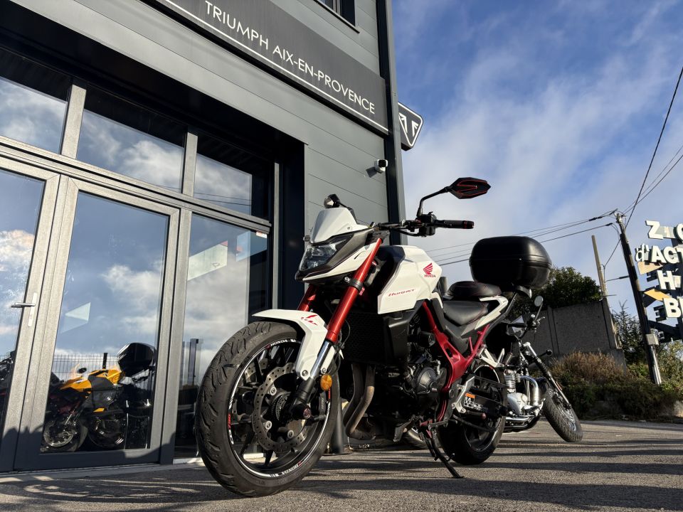 HONDA CB 750 HORNET 4