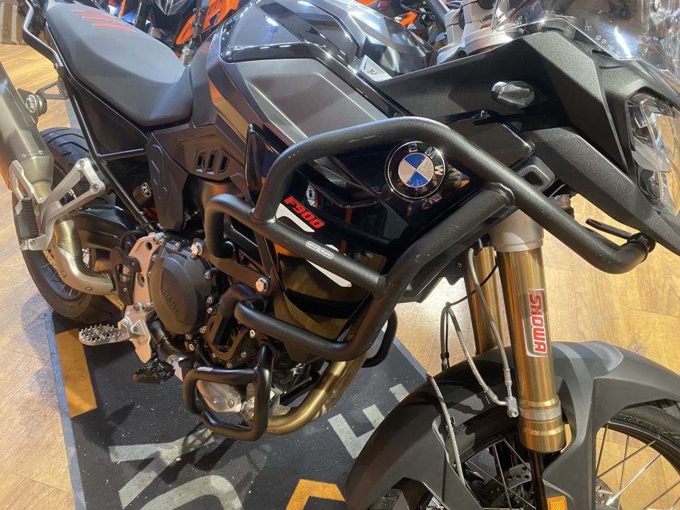 BMW F 900 GS 4