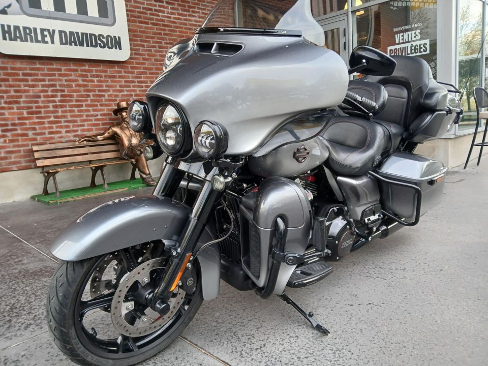 HARLEY-DAVIDSON TOURING ELECTRA GLIDE 1923 ULTRA CVO 4