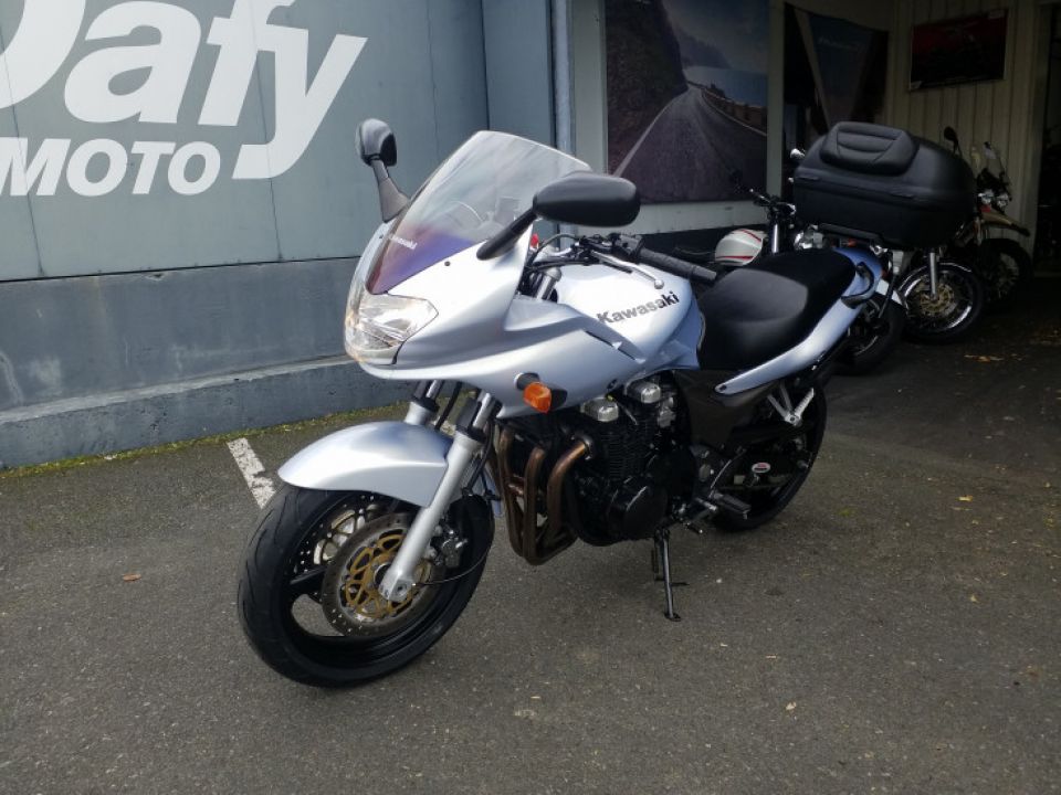 KAWASAKI 750 ZR-7 S 4