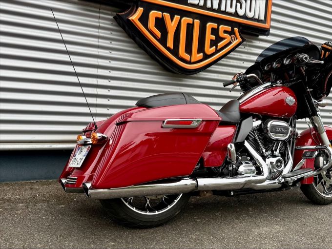 HARLEY-DAVIDSON TOURING STREET GLIDE 1868 SPECIAL 4