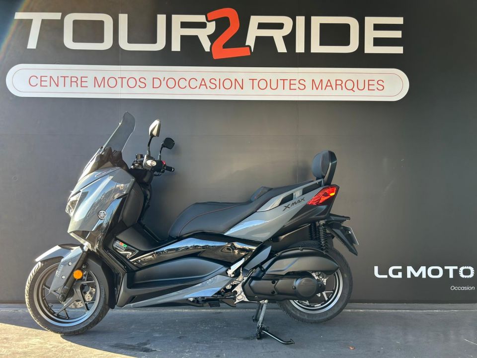 YAMAHA X-MAX 125 TECH MAX 4