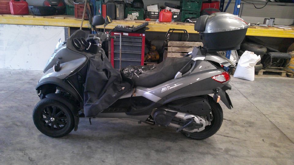 PIAGGIO MP3 400 LT 4
