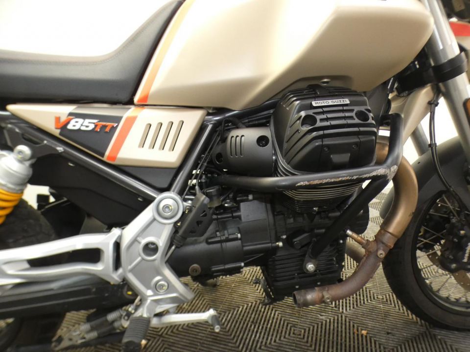 MOTO GUZZI V85 TT TRAVEL PACK 850 4