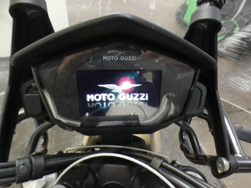 MOTO GUZZI V85 TT TRAVEL PACK 850 4