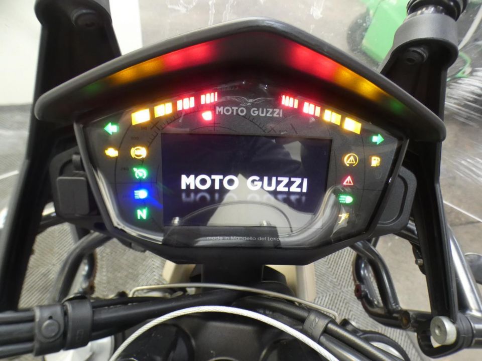 MOTO GUZZI V85 TT TRAVEL PACK 850 4