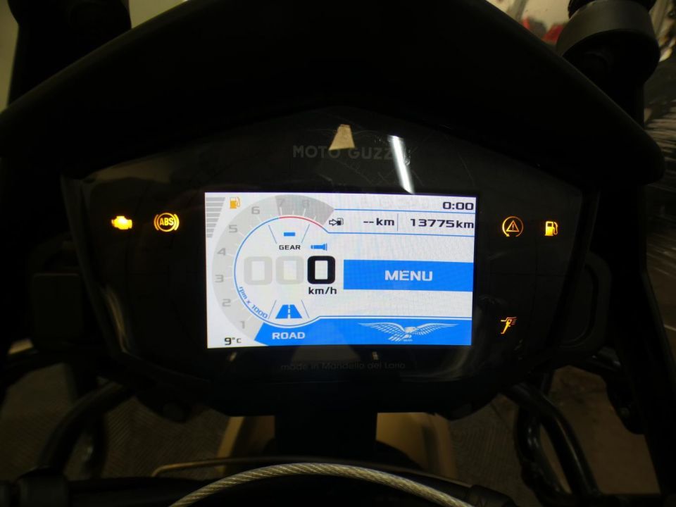 MOTO GUZZI V85 TT TRAVEL PACK 850 4