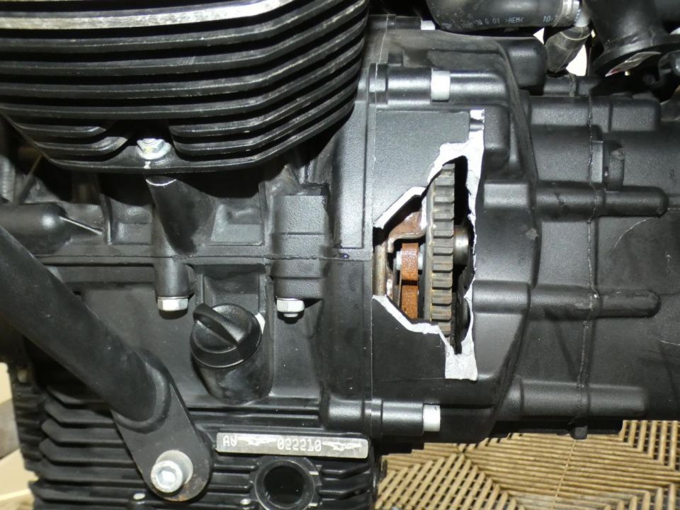 MOTO GUZZI V85 TT TRAVEL PACK 850 4